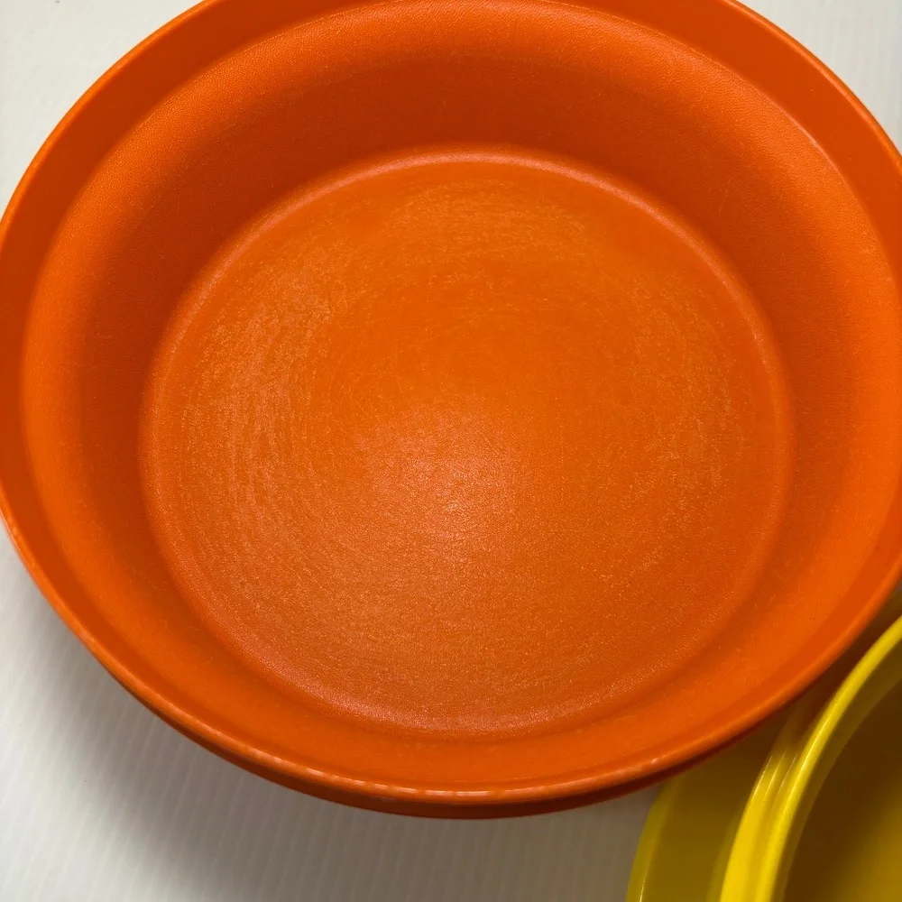 VTG Lot Of 2 Tupperware Harvest Colors Seal N Serve Bowls & Lids #1207 & #1253
